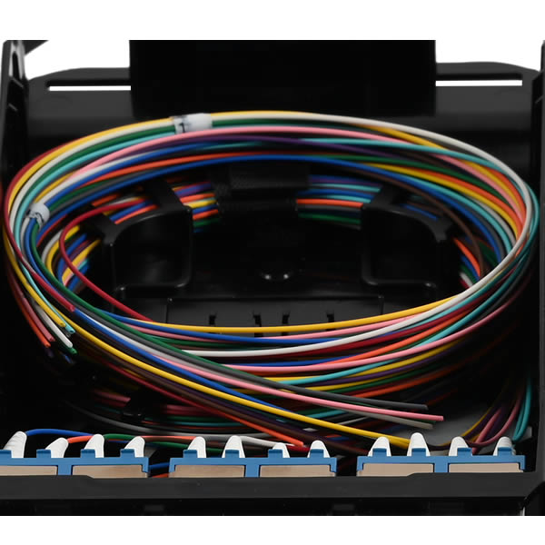 ファイバー束 LightVerse-Fiber-Splice-Cassettes